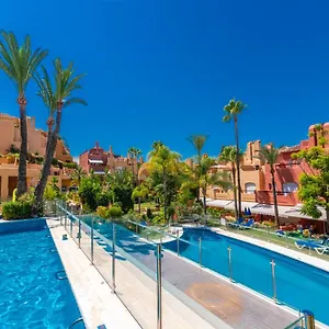 Apartamento Family Exclusiv Townhouse Puerto Banus, Marbella
