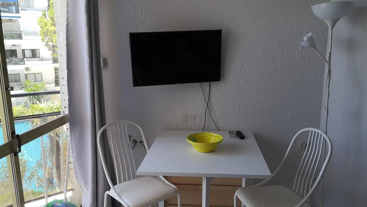 Apartamento Skol 103A By Completely Marbella